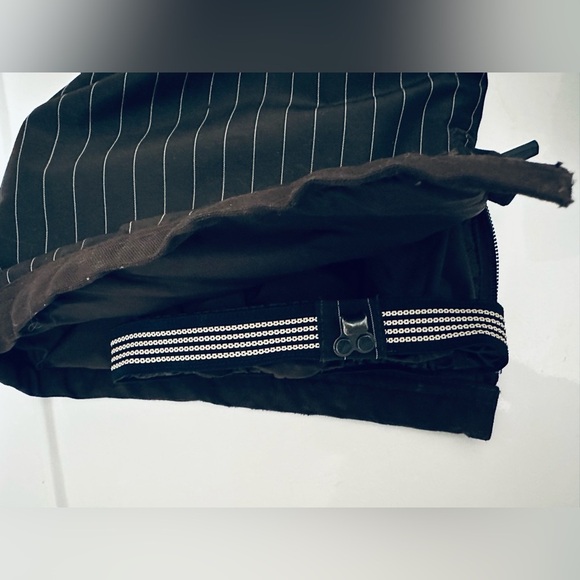 Lands’ End Youth Insulated Snow Pants, Size 16, Brown with White Pinstripes - Picture 15 of 16